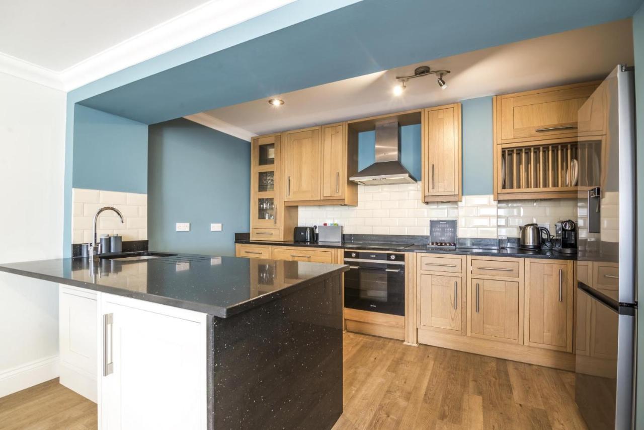 Bryn Y Mor - 2 Bedroom Apartment - Tenby Εξωτερικό φωτογραφία