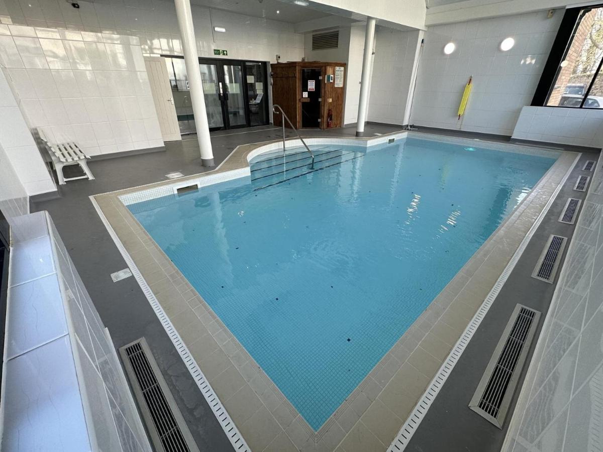 Bryn Y Mor - 2 Bedroom Apartment - Tenby Εξωτερικό φωτογραφία